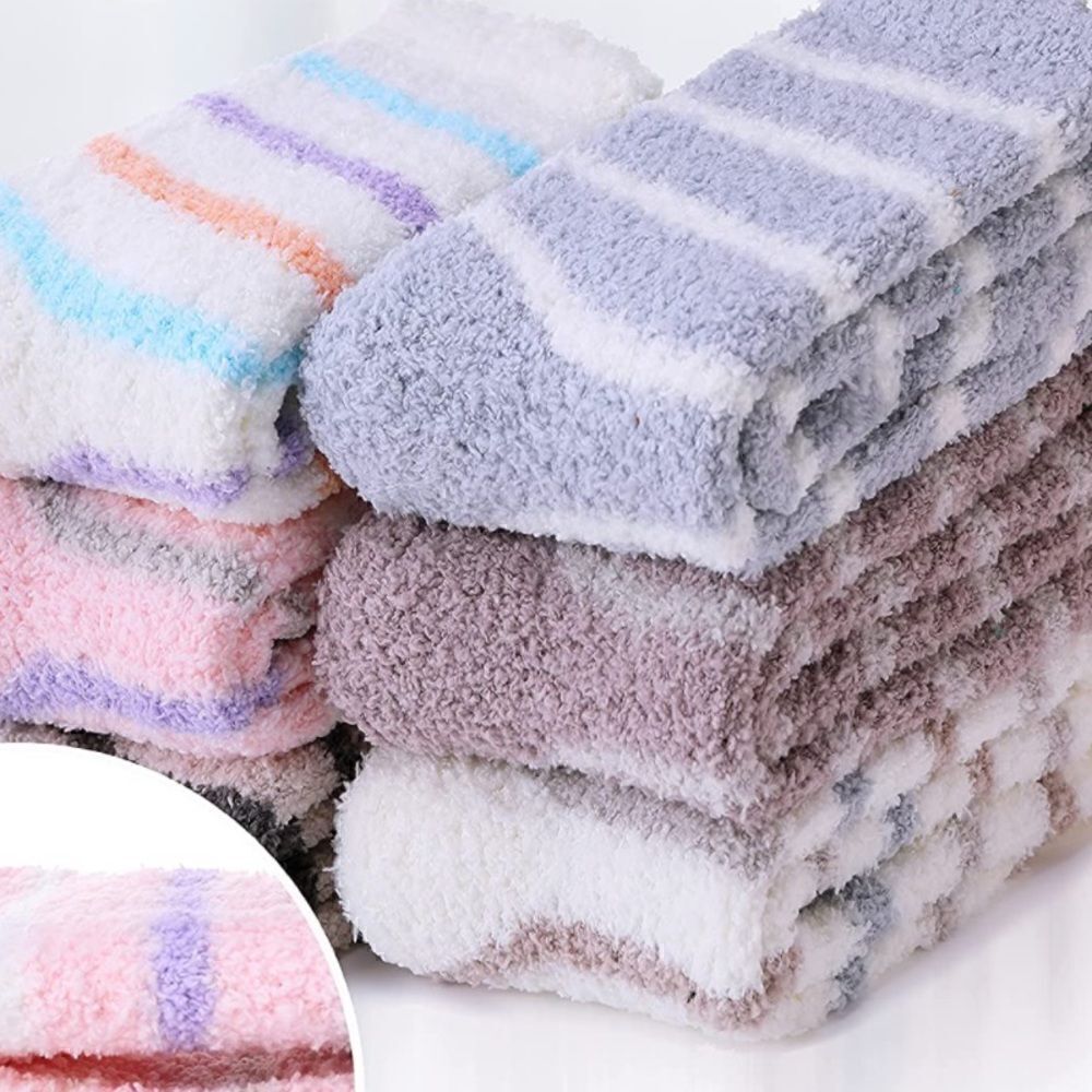 Fuzzy winter socks - Picture 4 of 4